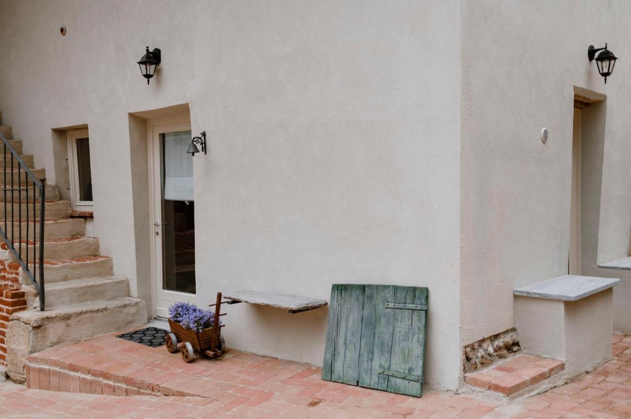 Lindhouse - Country House A Govone Εξωτερικό φωτογραφία